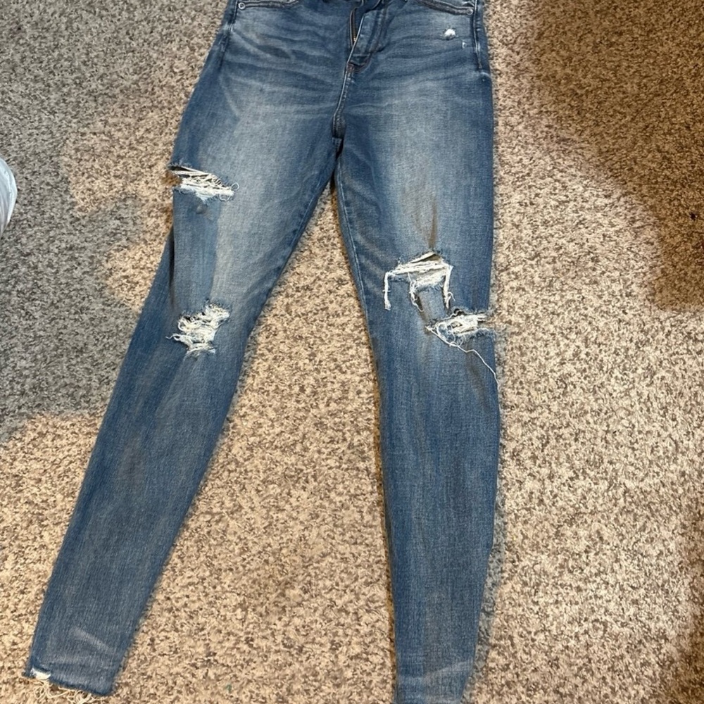American Eagle Distressed Skinny Jeans